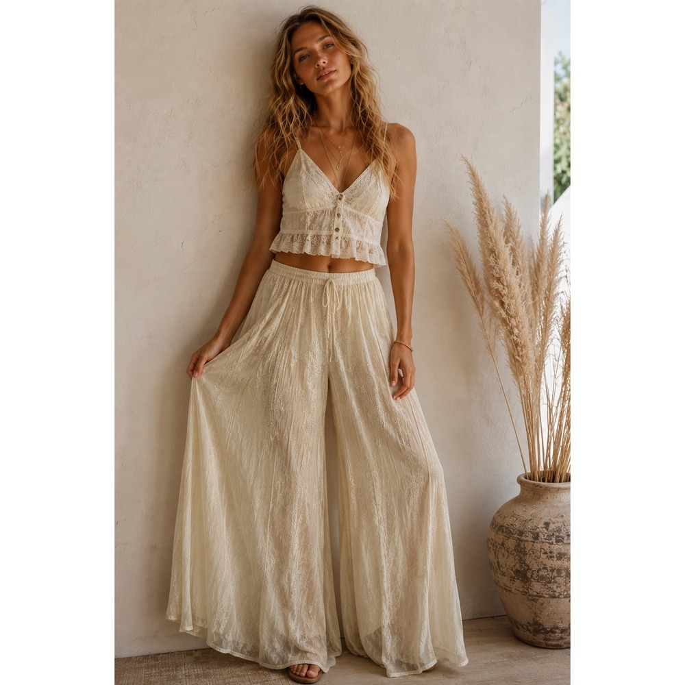 Free People Ivory Lace Wide Leg Palazzo Pants Floral Embroidered Size 12 wedding